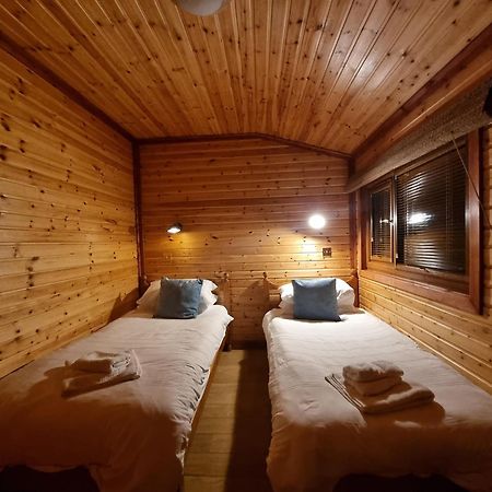 Cairngorm Lodges Aboyne Extérieur photo