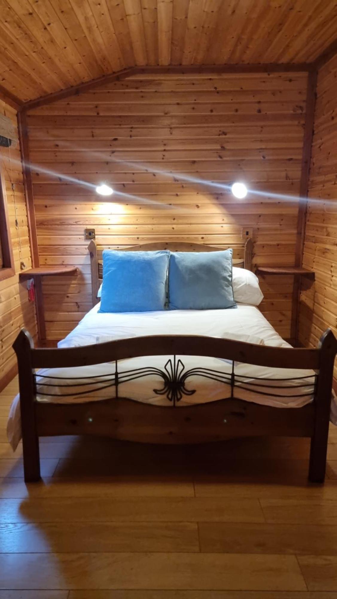 Cairngorm Lodges Aboyne Extérieur photo